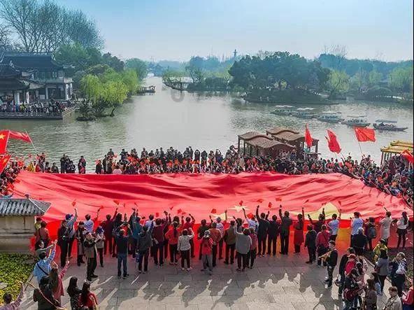 时尚POLO衫